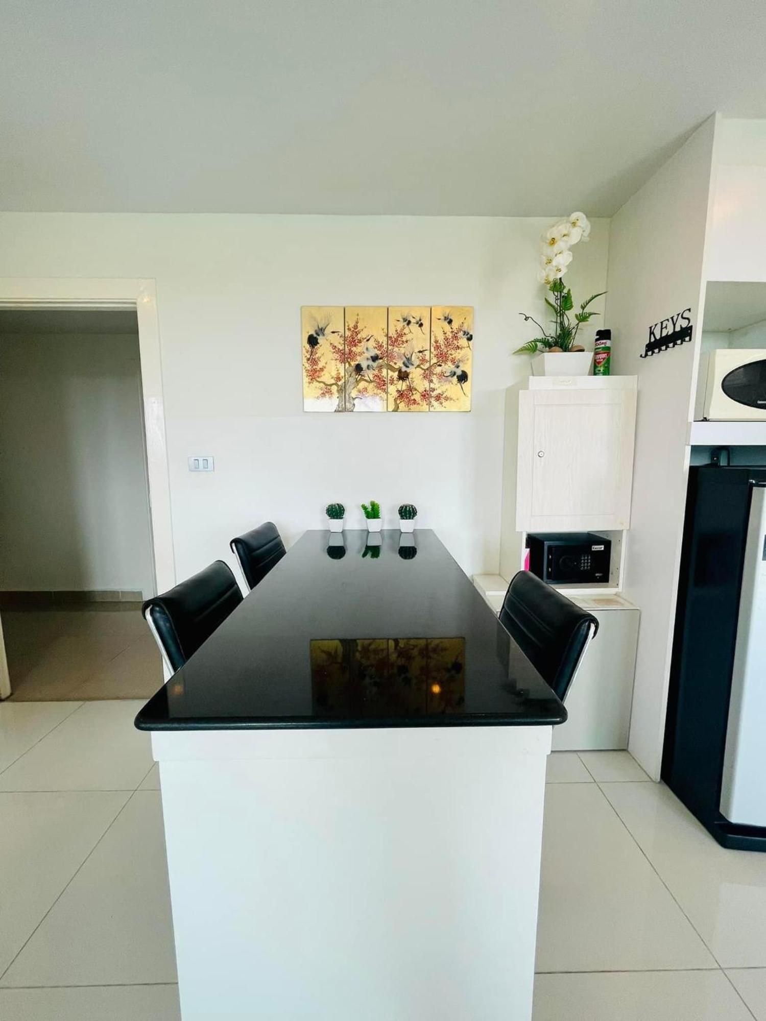 Amazon Residence By Pattaya Sunny Rentals Jomtien Beach Zimmer foto