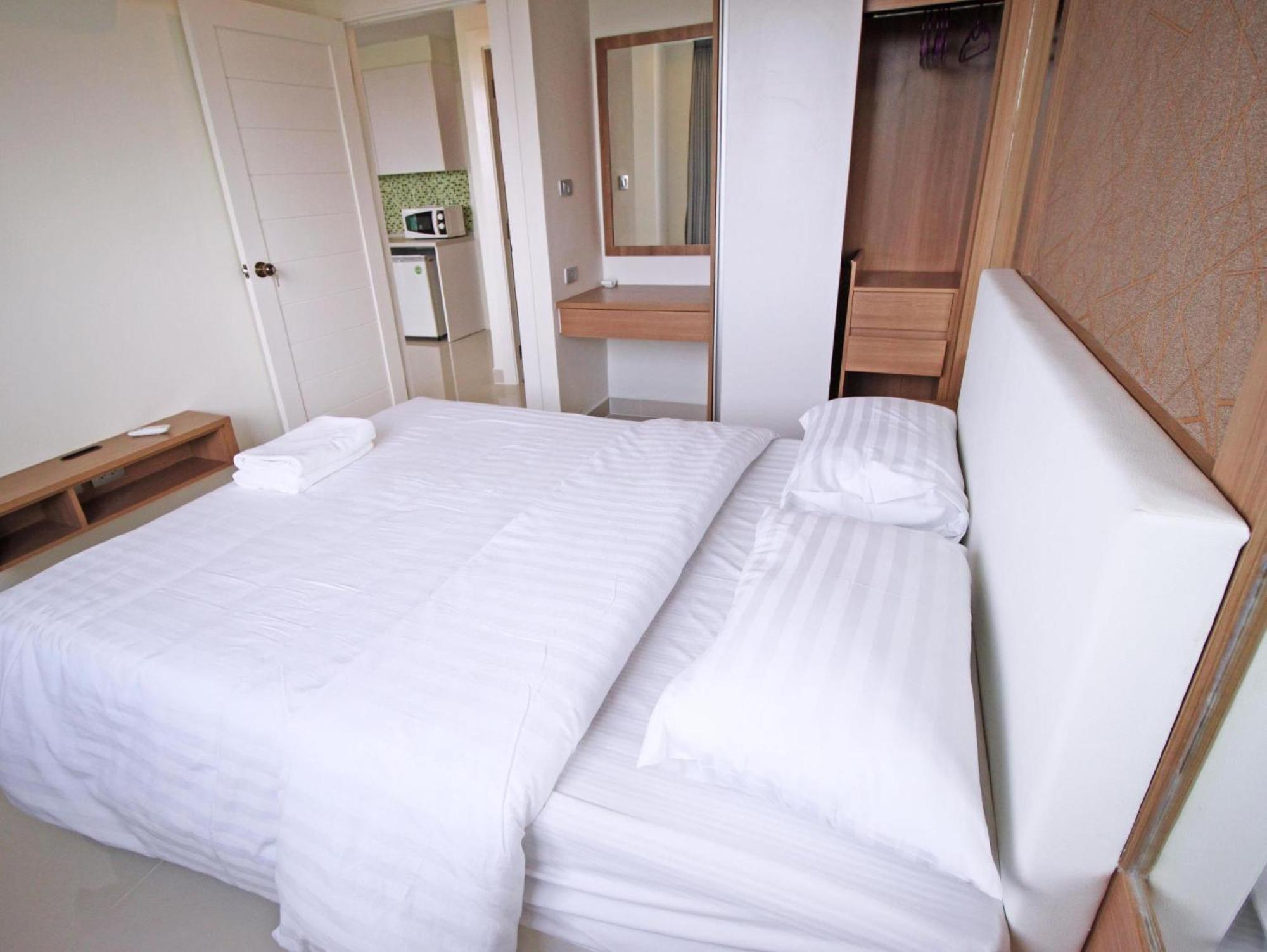 Amazon Residence By Pattaya Sunny Rentals Jomtien Beach Zimmer foto